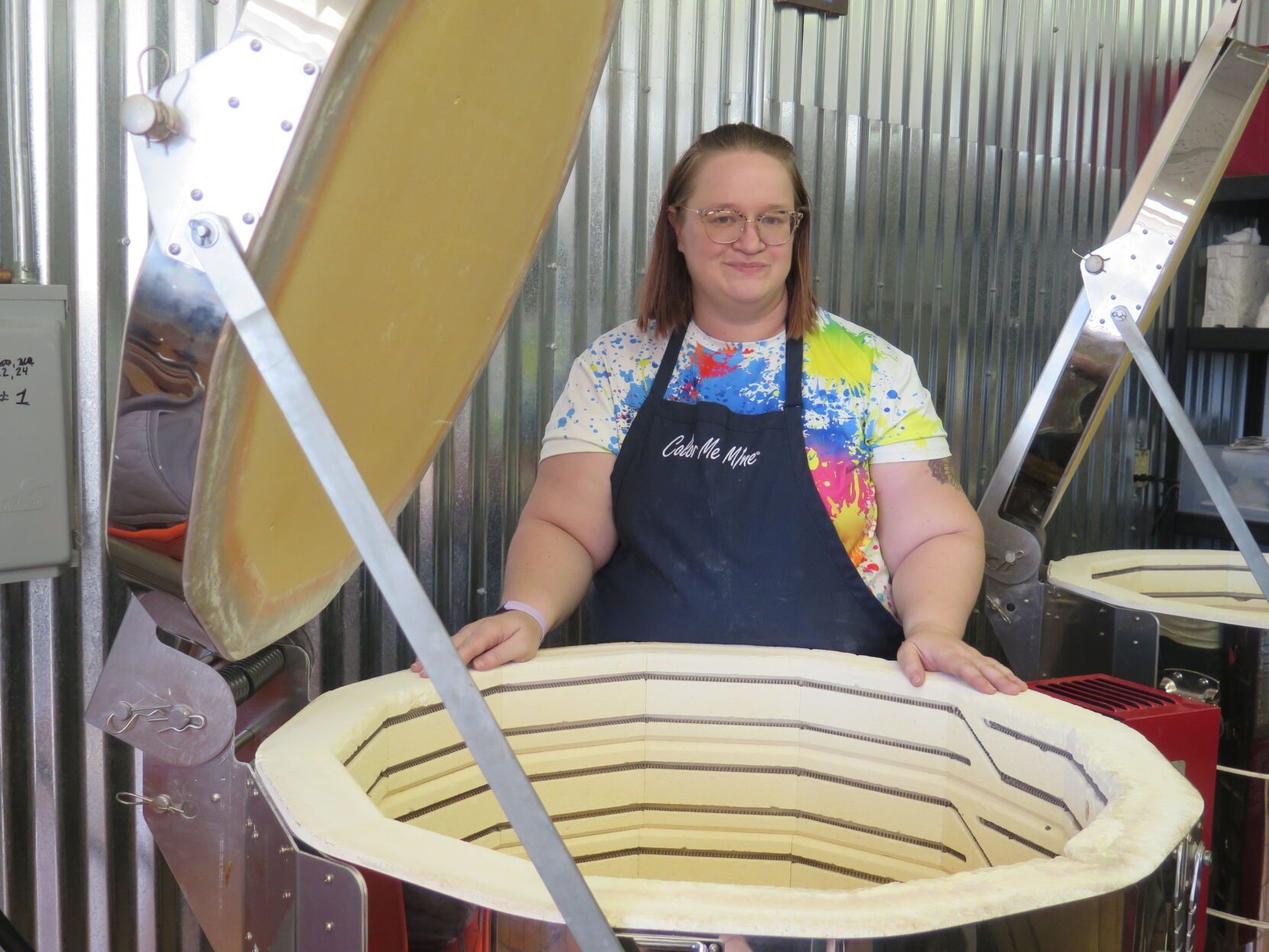 CREATIVITY AT YOUR FINGERTIPS: Explore artistic ceramics